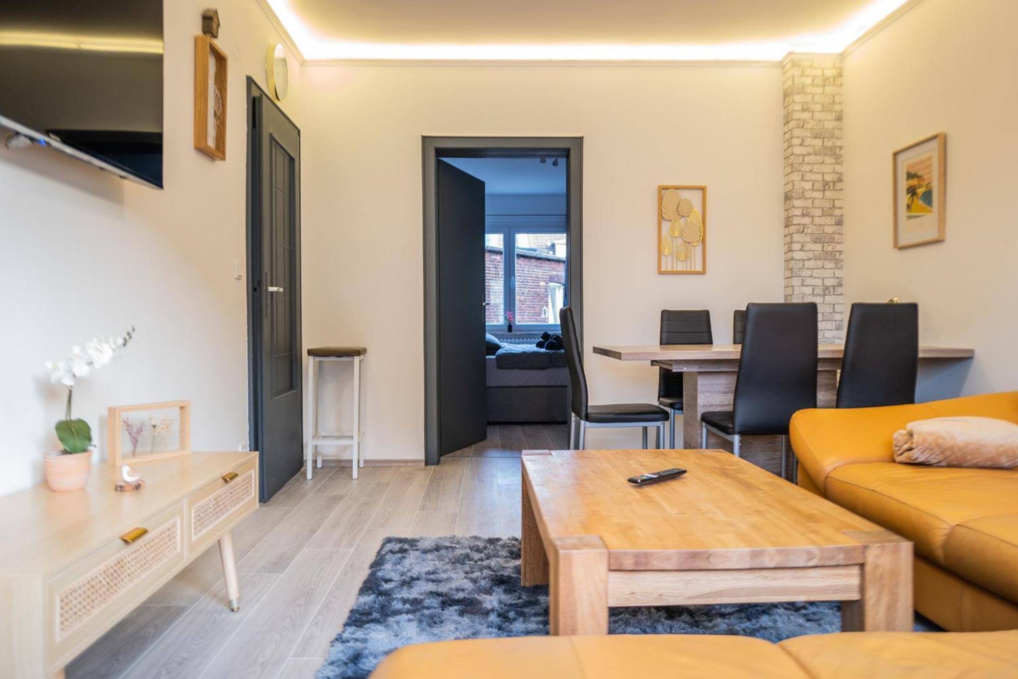 #412 Komfortable, Stilvolle Wohnung Fuer 6 Personen Muelheim an der Ruhr Luaran gambar