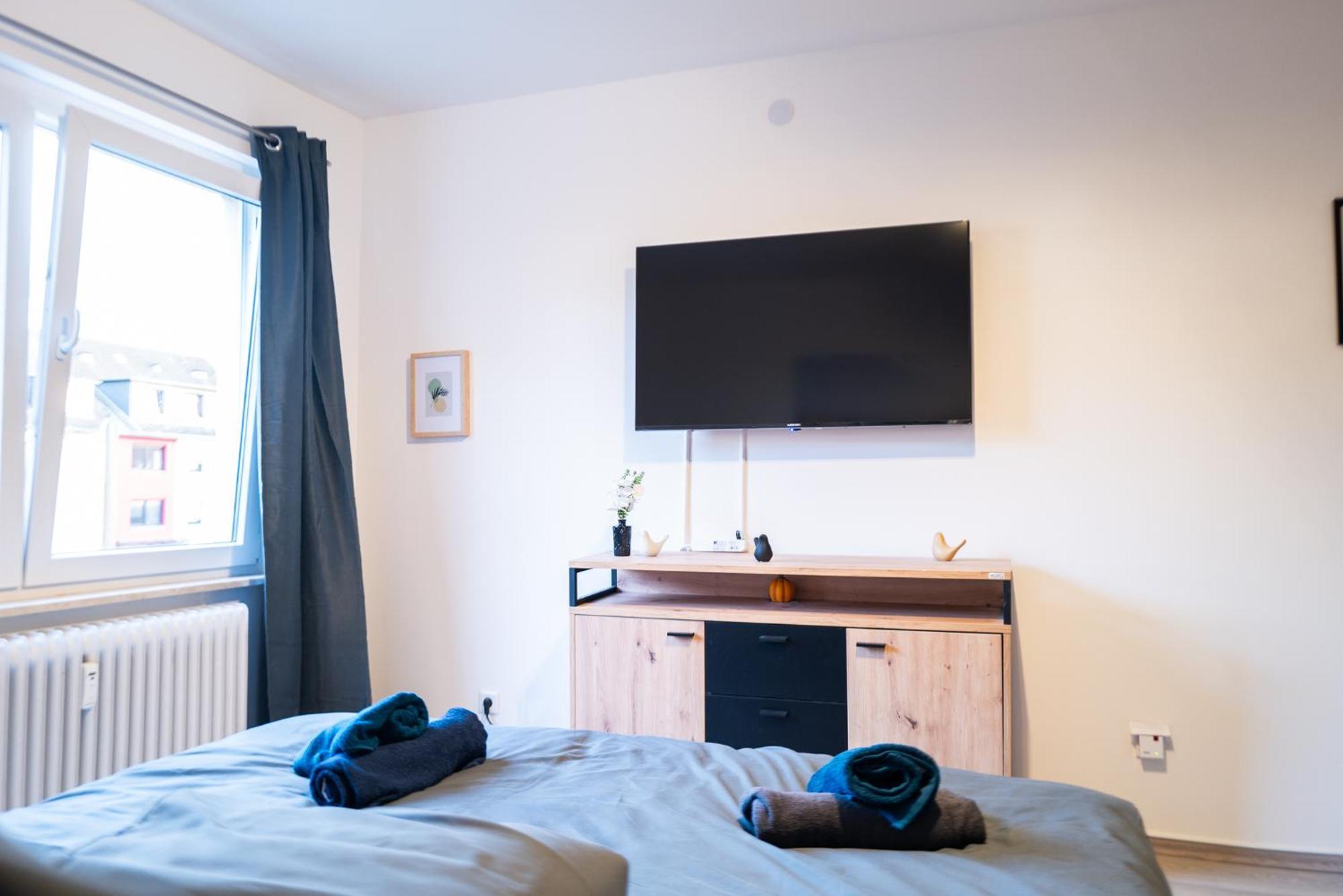 #412 Komfortable, Stilvolle Wohnung Fuer 6 Personen Muelheim an der Ruhr Luaran gambar